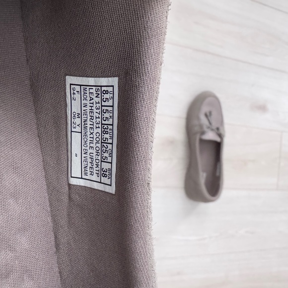 Skechers Yoga Mat-Boat Shoe-Size 8.5 - Picture 5 of 5